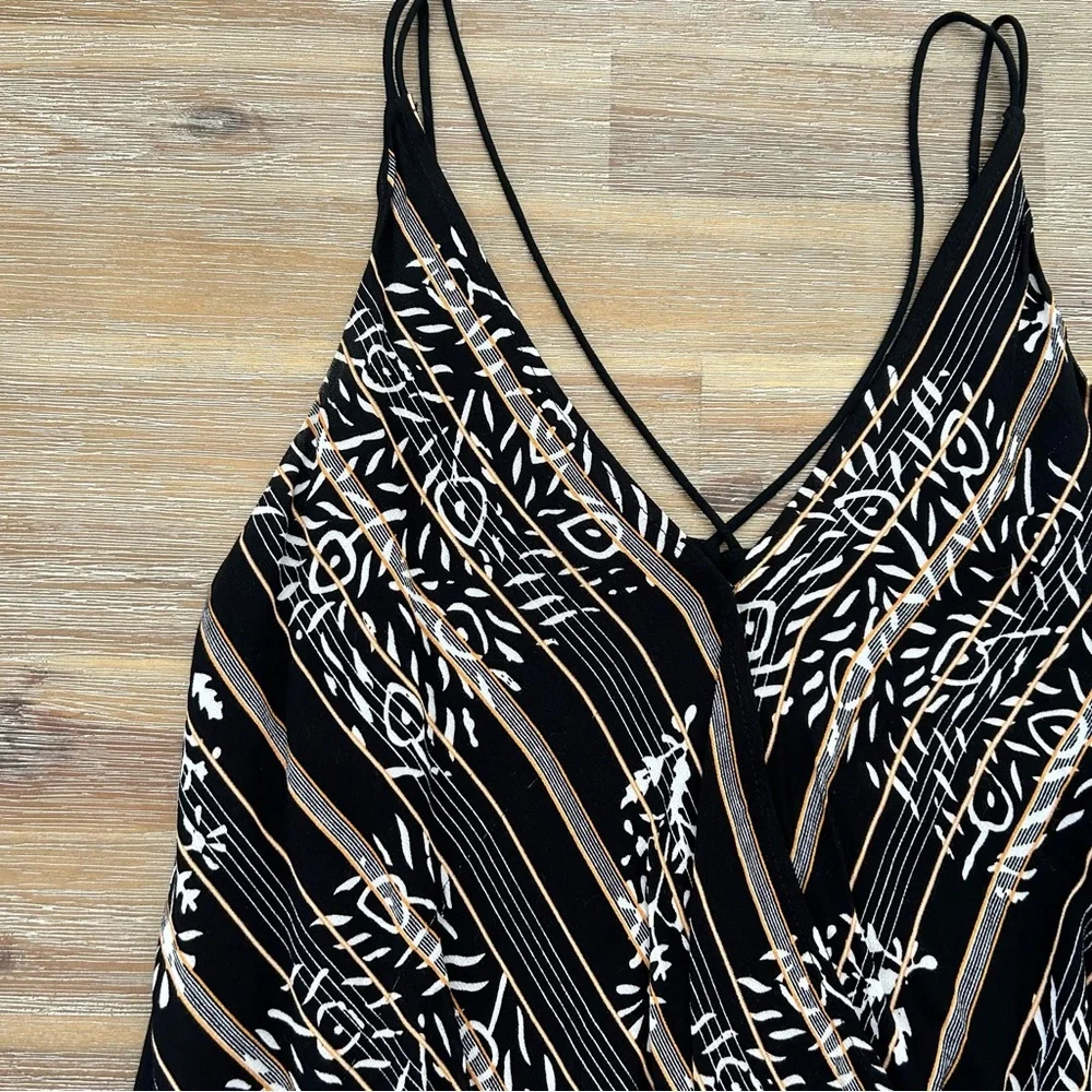 Hi-lo Patterned Tank - Picture 5 of 12